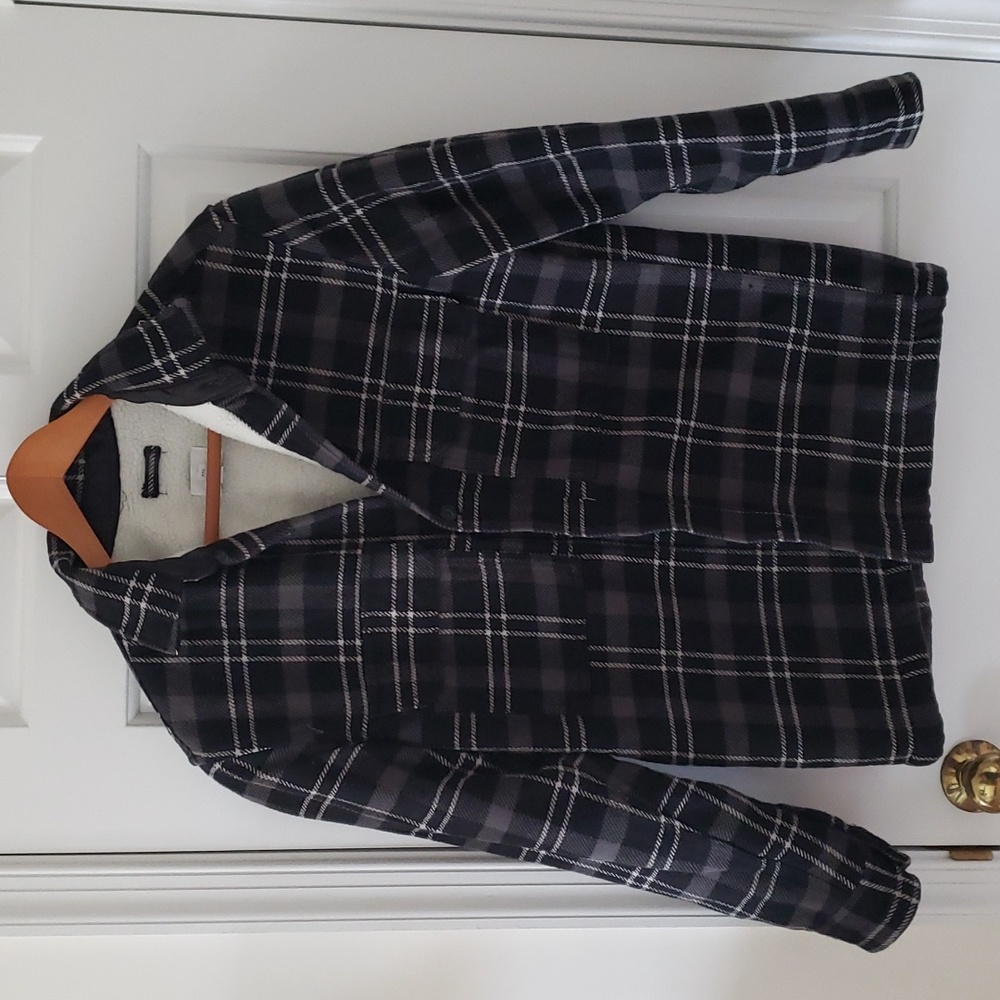 H&M Grey Plaid Shacket Faux Shearling lined Size XS